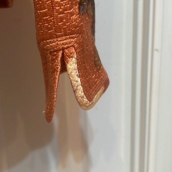 Absolutely beautiful open jacket. - Picture 6 of 7